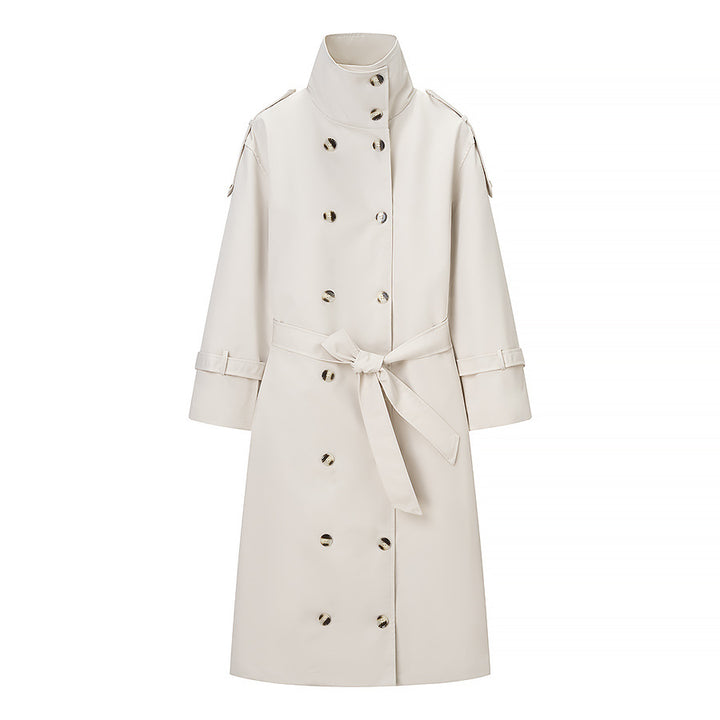 Kvinnes elegant trenchcoat med brede revers og praktiske lommer Skjora