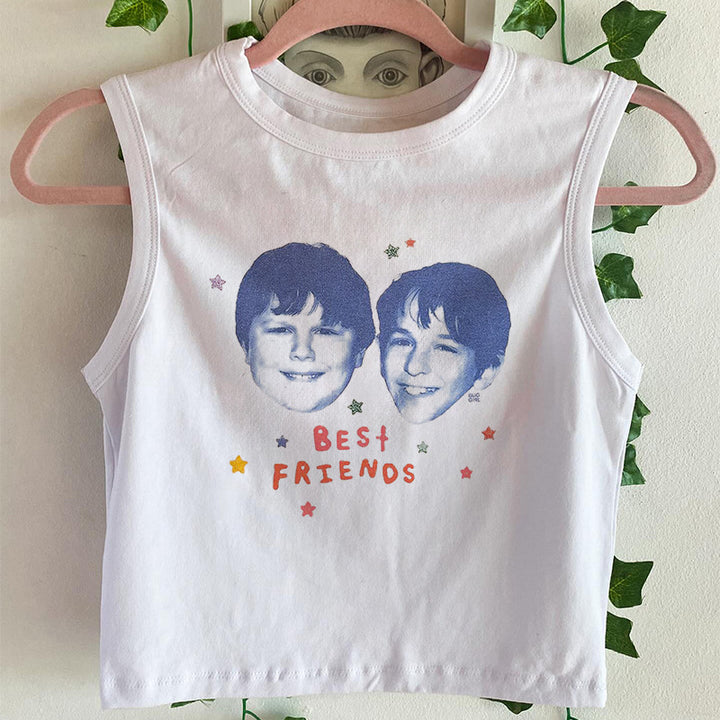 Dame ermeløs tanktop med muntert vennskapsmotiv Skjora