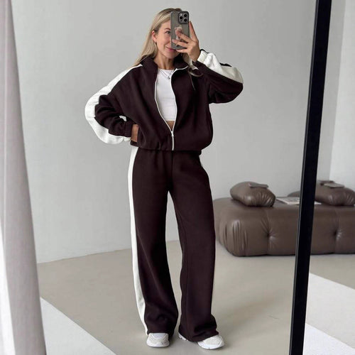 Kvinnes sporty fleece treningsoverall med høy krage og sidestriper Skjora