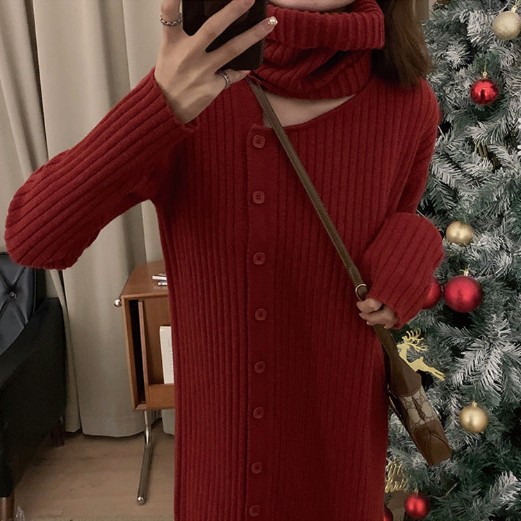 Kvinnesk knitted kjole med høy krage og knappelukking Skjora