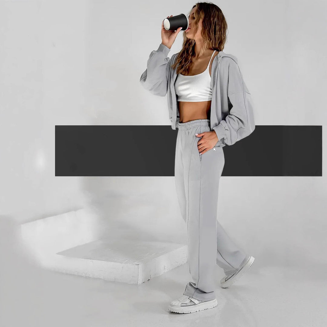 Dame Oversized Hoodie Jakke med Praktiske Lommer og Komfortable Sweatpants Skjora