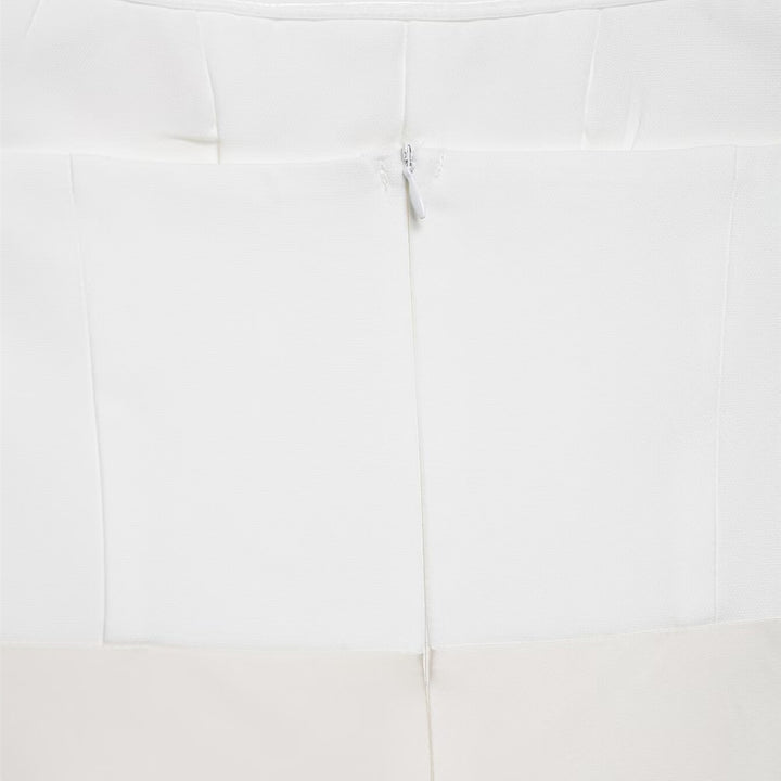 Dame lang satin aften kjole med elegant drapering Skjora