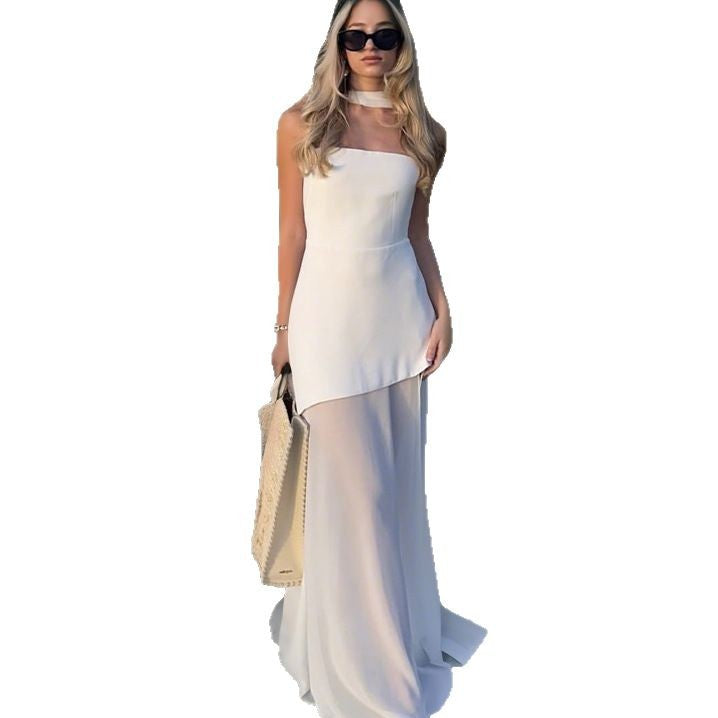 Dame off-shoulder aftenkjole med asymmetrisk snitt og elegant drapering Skjora