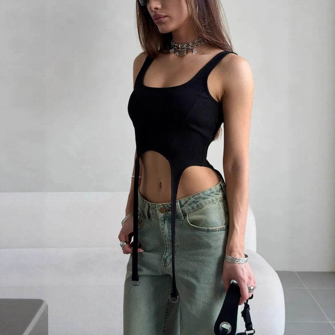 Dame Crop-Top med innovativ skjæring og unike knyte-detaljer Skjora
