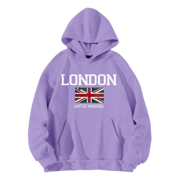 Damehoodie for kvinner i urban London stil med kengurulomme og komfortabel passform Skjora