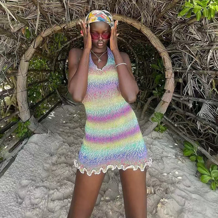Damen Häkel-Strandkleid mit raffinierten Wellenmustern und verspieltem Saum Skjora