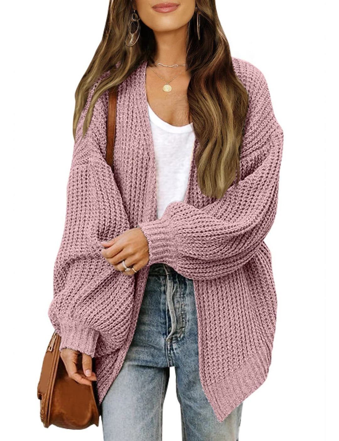 Kvinne chunky strikket cardigan med en avslappet passform og senkede skuldre Skjora