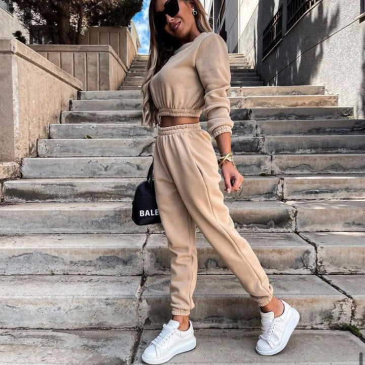 Kvinne Fashion Crop Sweatset med Elastisk Midjebånd og Løs Passform Skjora