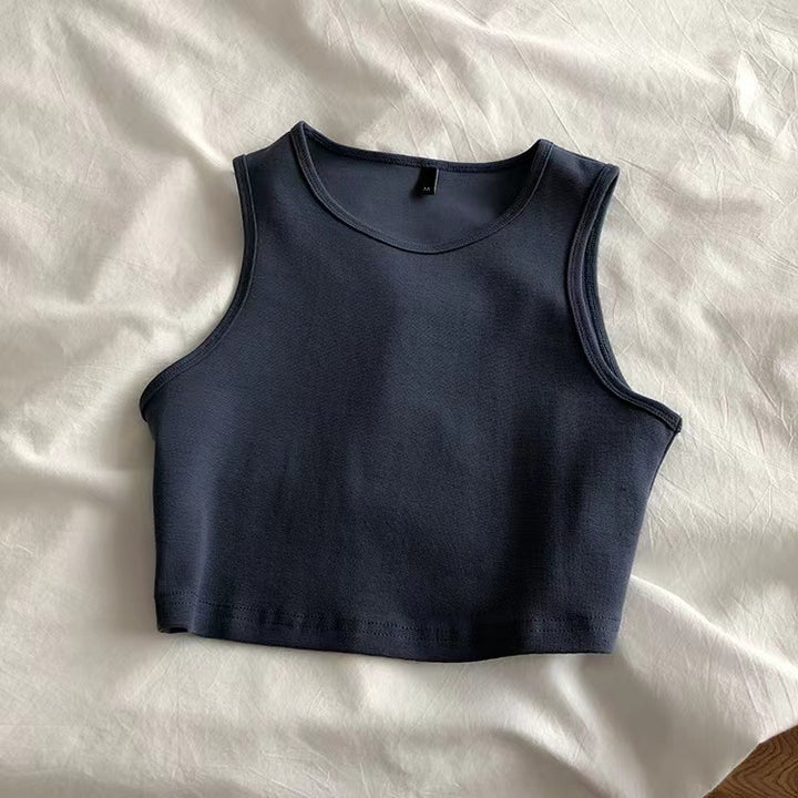Dame crop top laget av pustende materiale med en figurnærende cut