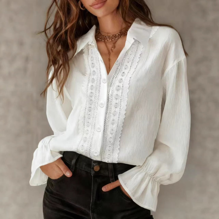 Damer elegant Bluse med spissdetaljer og ballongermer Skjora