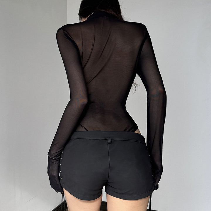 Damer Elegant bodysuit med fine sommerfuglmotiver og transparent stoff Skjora