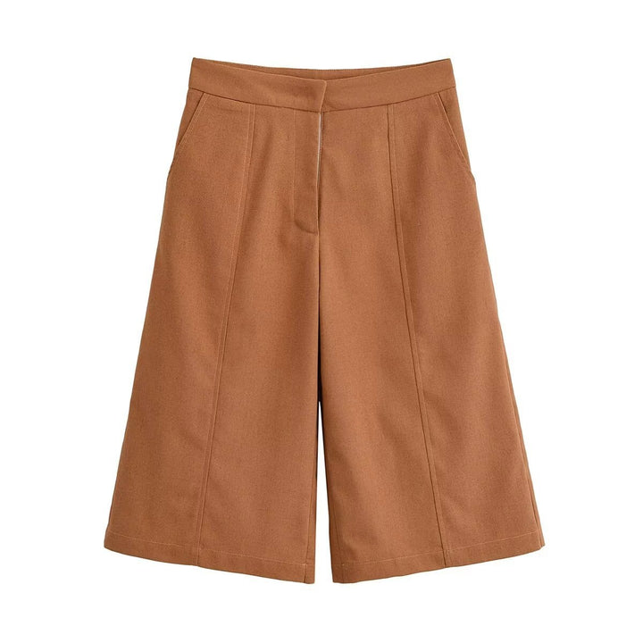 Dame vide Chino-shorts med elegant plissert og praktiske sidelommer Skjora