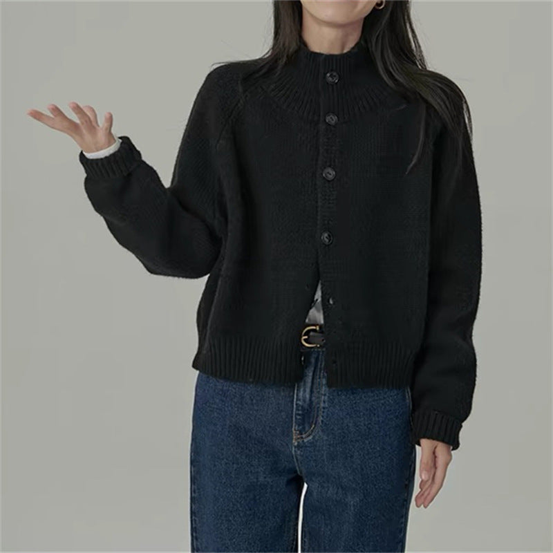 Kvinners kne-lengde cardigan med stående krage og trendy treknapper Skjora