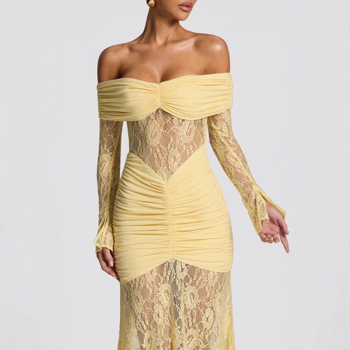 Damer elegant spissenkjole med off-shoulder utringning og rynker Skjora