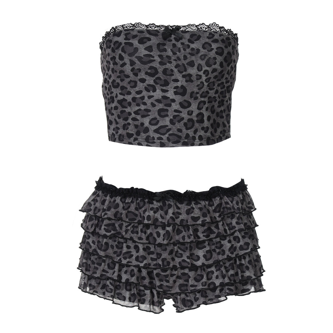 Dame Sett av luftig Crop-Top og fransete Shorts Skjora
