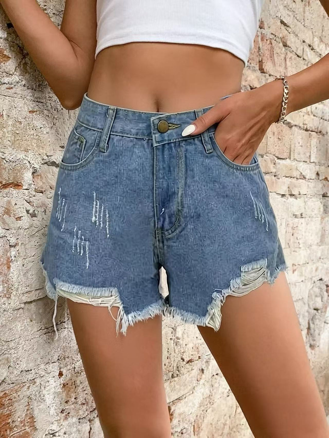 Damer moteriktige Destroyed Denim-Shorts med frynset kant Skjora