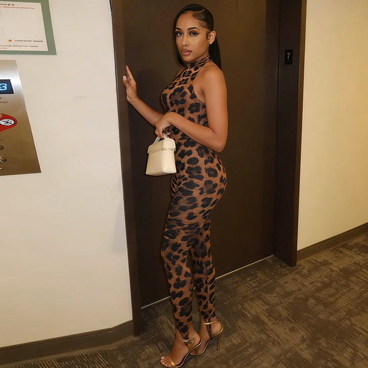 Dame figursydd jumpsuit i leopardmønster Skjora
