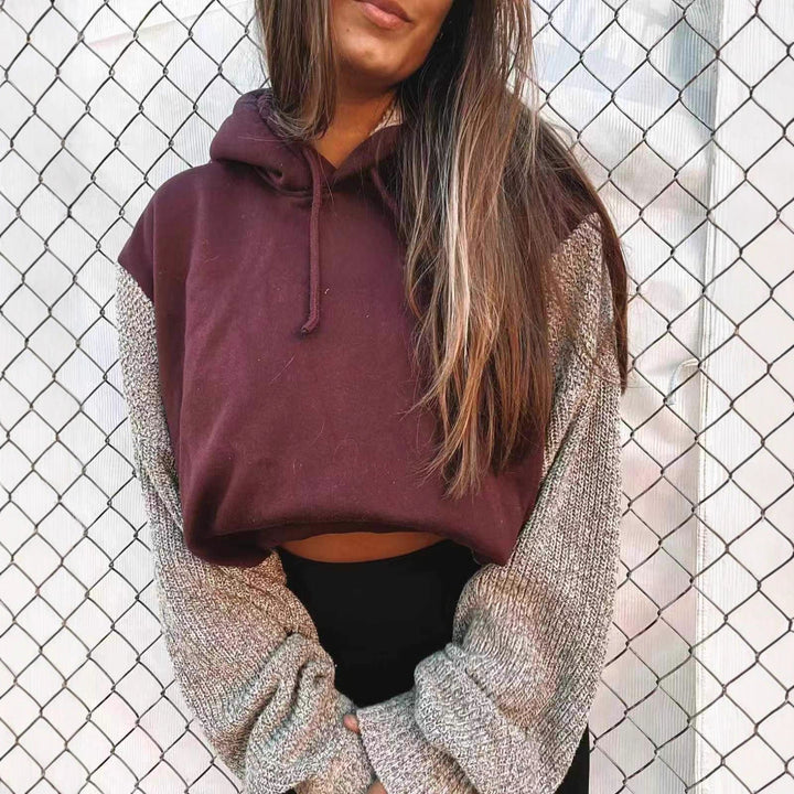 Dame avslappet hettegenser med teksturerte ermer Skjora