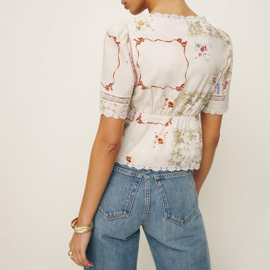 Dame bluse topp med florale aksenter og spiss dekorasjoner Skjora