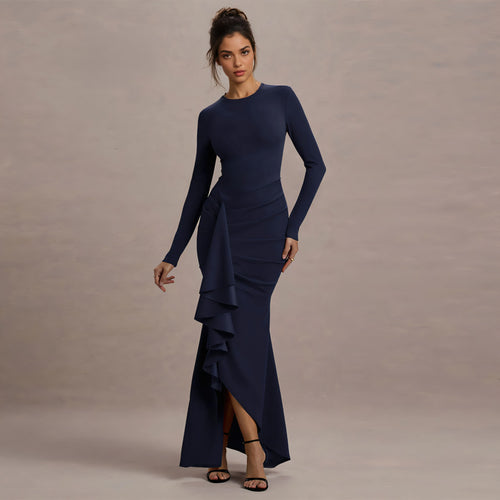 Dame elegant maxikjole med asymmetrisk volanginnsats og lang silhuett Skjora