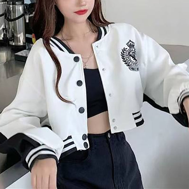 Dame casual collegejakke med brodert logo og kontrastfargede ermer