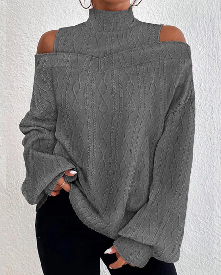 Dames strikket genser med off-shoulder design og høy krage Skjora