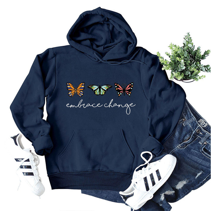 Dame hoodie med inspirerende sommerfuglmotiv og motiverende budskap Skjora