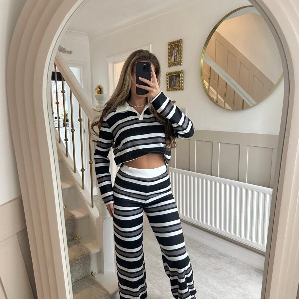 Kvinne stripete loungewear sett med høy midje og klassisk krage Skjora