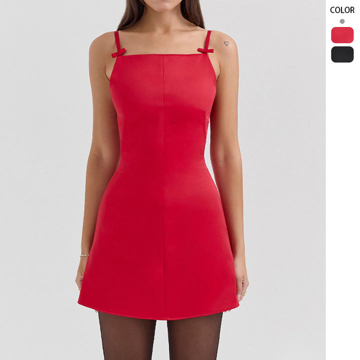 Kvinnes sheath kjole med slim fit og justerbare spaghetti stropper