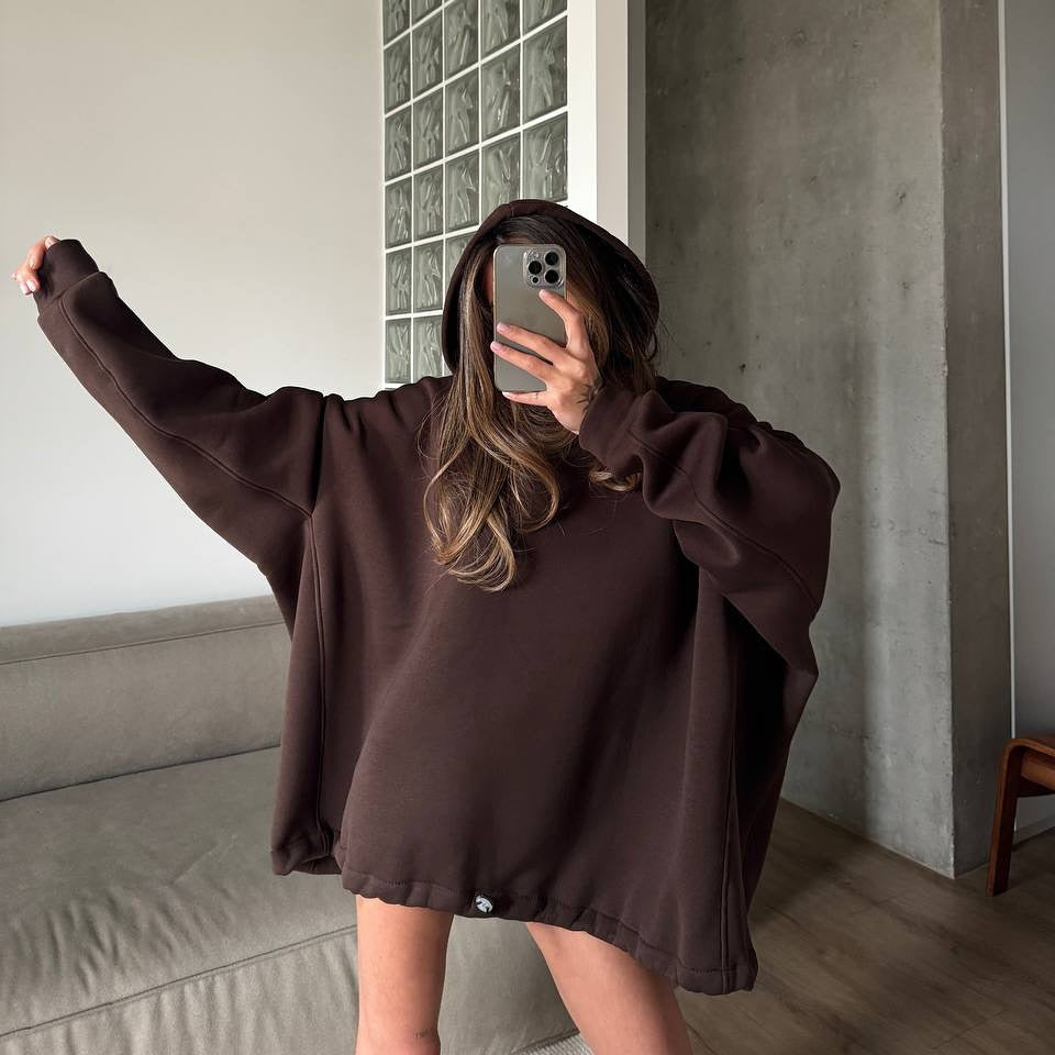 Kvinne Oversized Hettegenser med Gammeldags Snitt Skjora