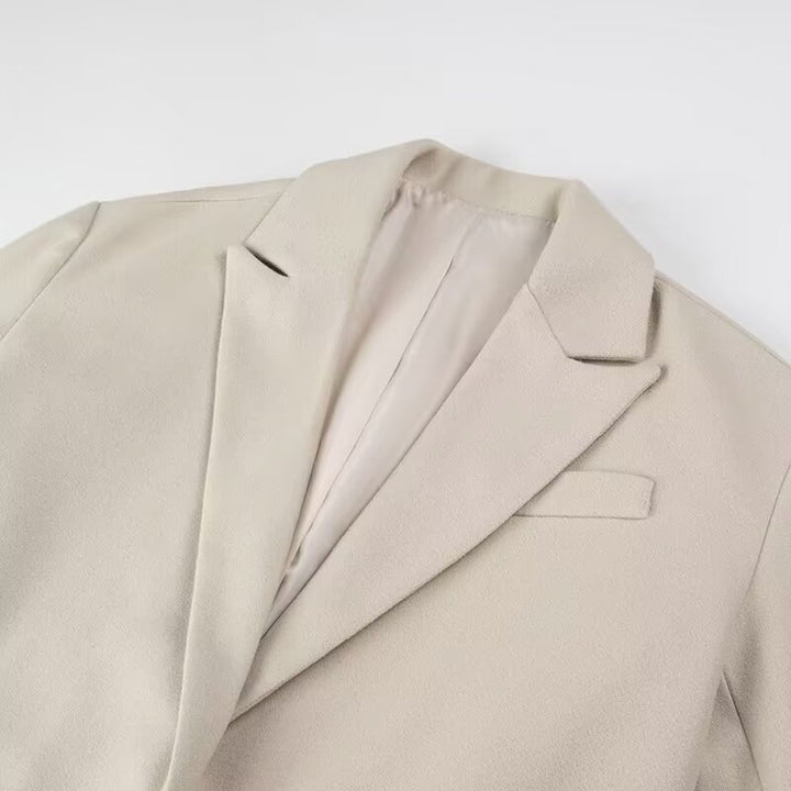 Dame Elegant Trench Coat med Frynse Detaljer og Skreddersydd Passform Skjora