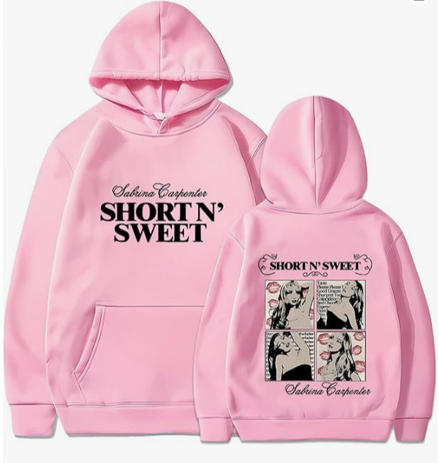 Dame hoodie med kreativ tegneserie design og avslappet snitt Skjora