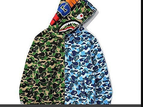 Kvinnes hettegenserjakke med moderne camouflage-design og høykvalitets bomullsblandingsmateriale Skjora