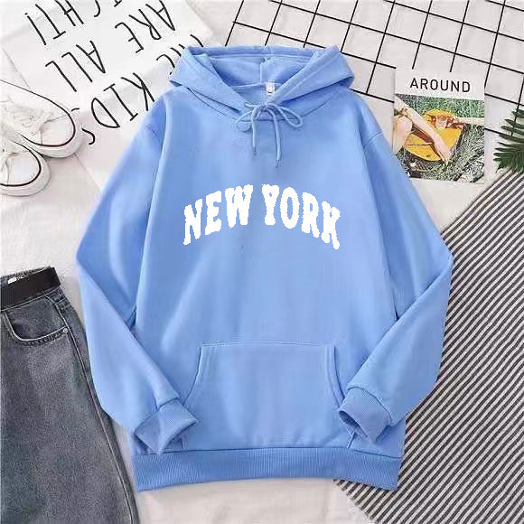 Dame hettegenser med moderne New York-trykk Skjora