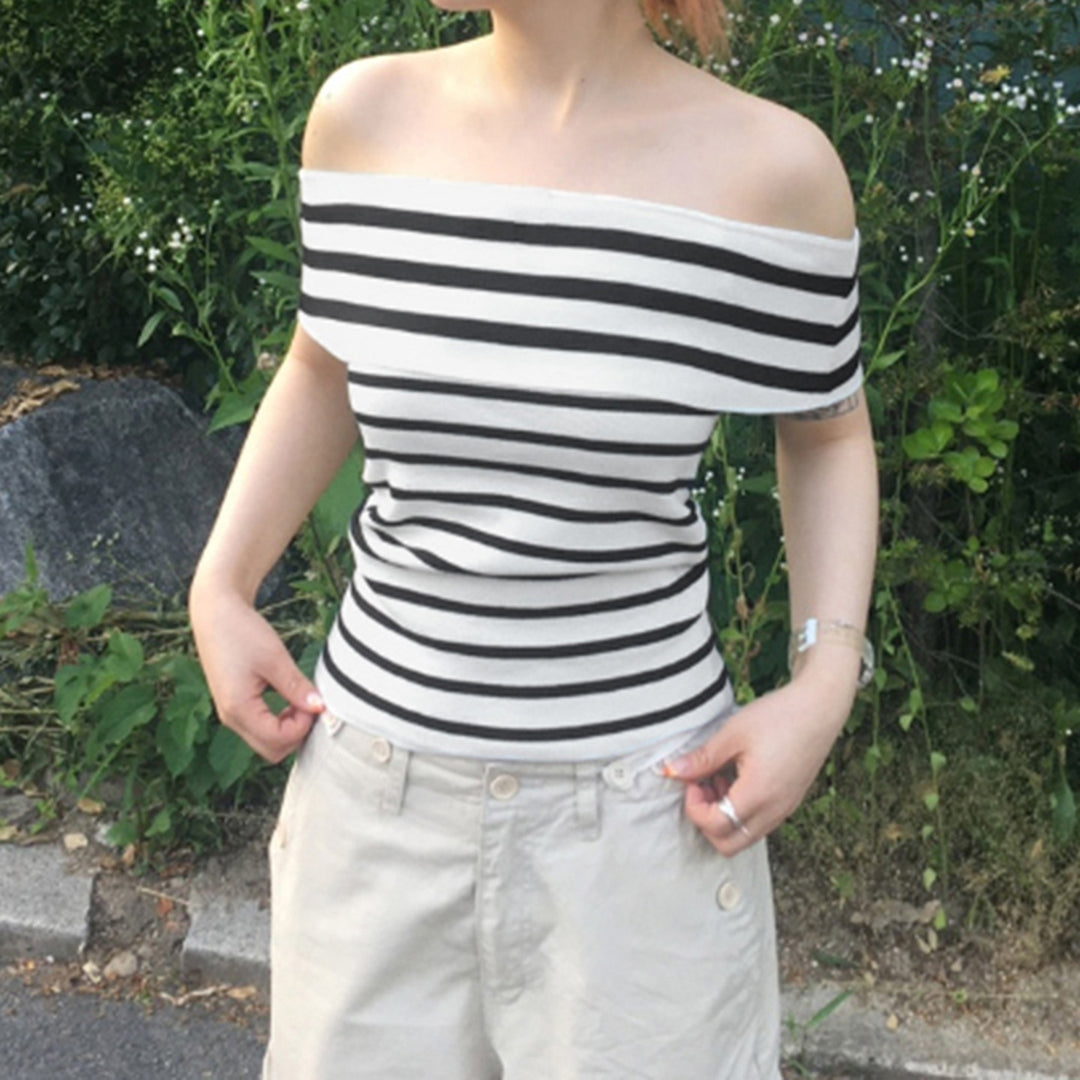 Dame Off-Shoulder topp med stripet design og bred krage Skjora
