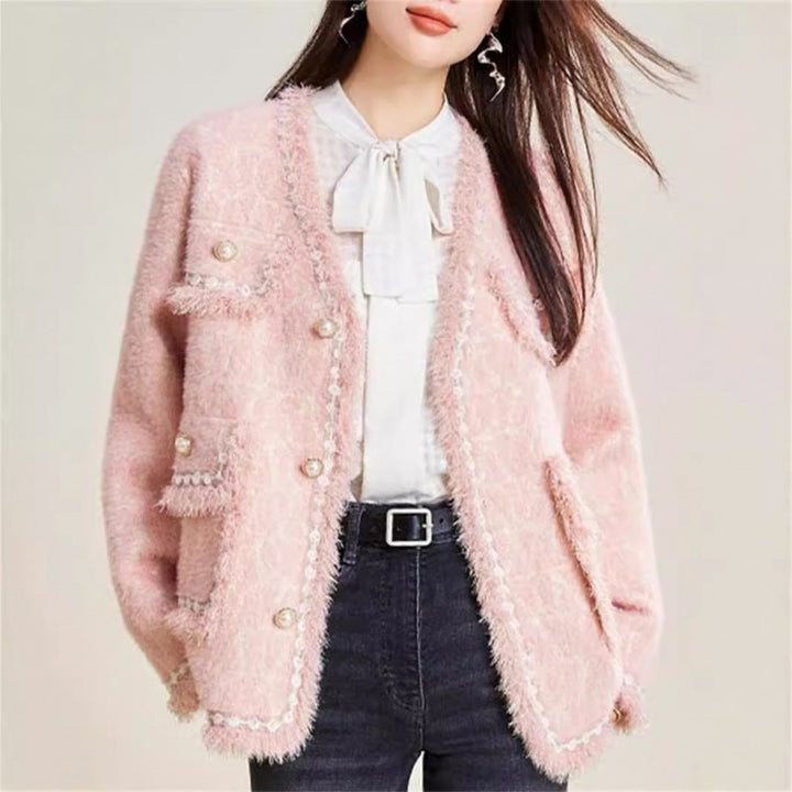 Kvinne Fluffy Cardigan med elegante knappdetaljer og dekorativ kant Skjora