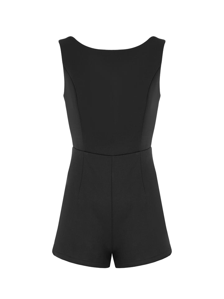 Damer Elegant Jumpsuit med figurnærende snitt og raffinerte detaljer Skjora