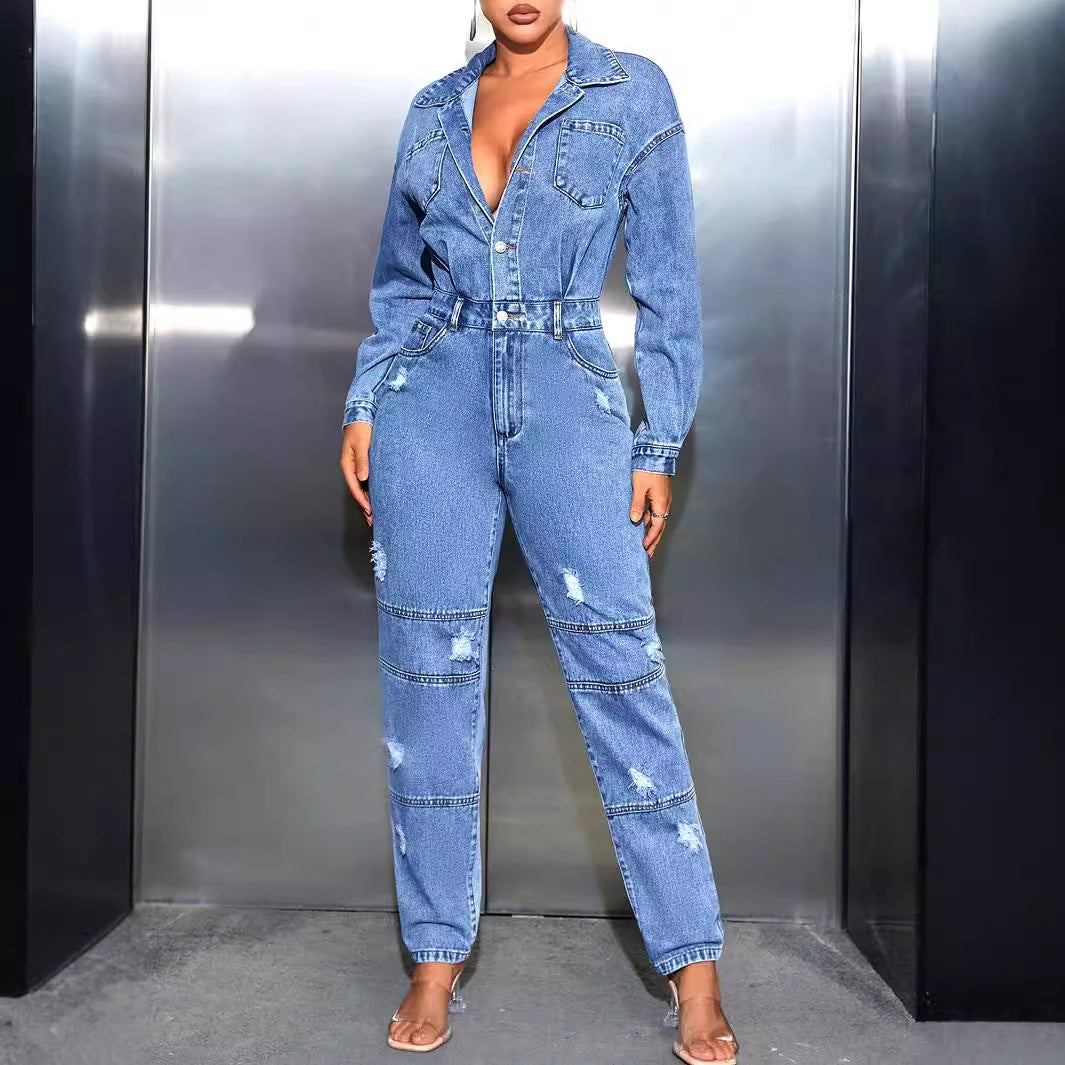 Kvinnelig denim overall med tettsittende snitt og trendy ødelagte detaljer Skjora