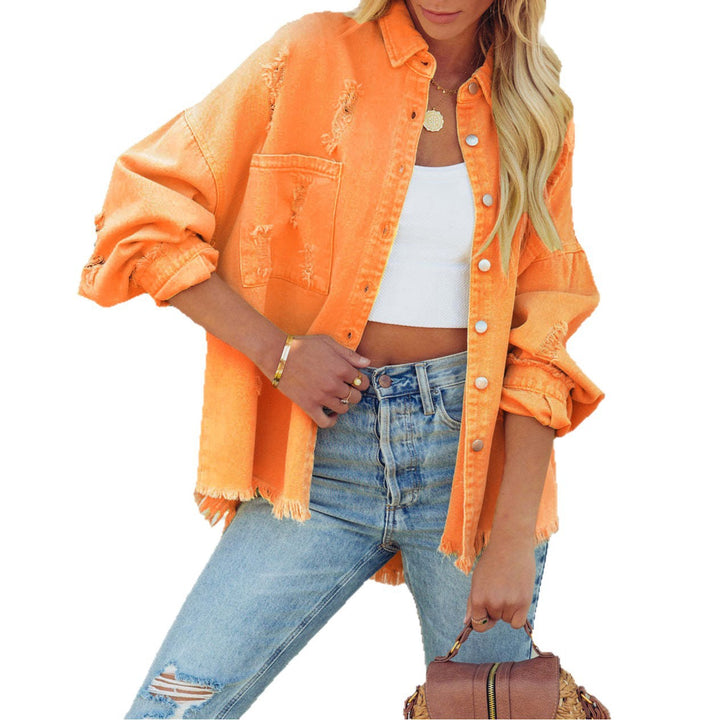 Kvinnes Klassisk Oversized Denim Jakke med Rafsete Kanter og Dekorative Knapper Skjora
