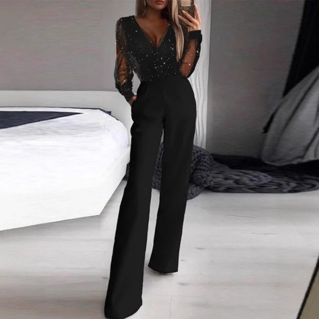 Damer Elegant Jumpsuit med Transparent Bluse og Glitrende Akcenter Skjora
