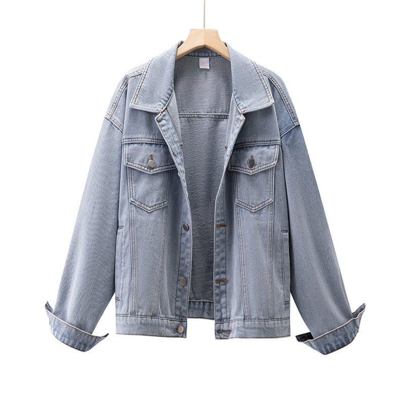 Dame fritids denimjakke i moderne oversized skjæring med brystlommer Skjora