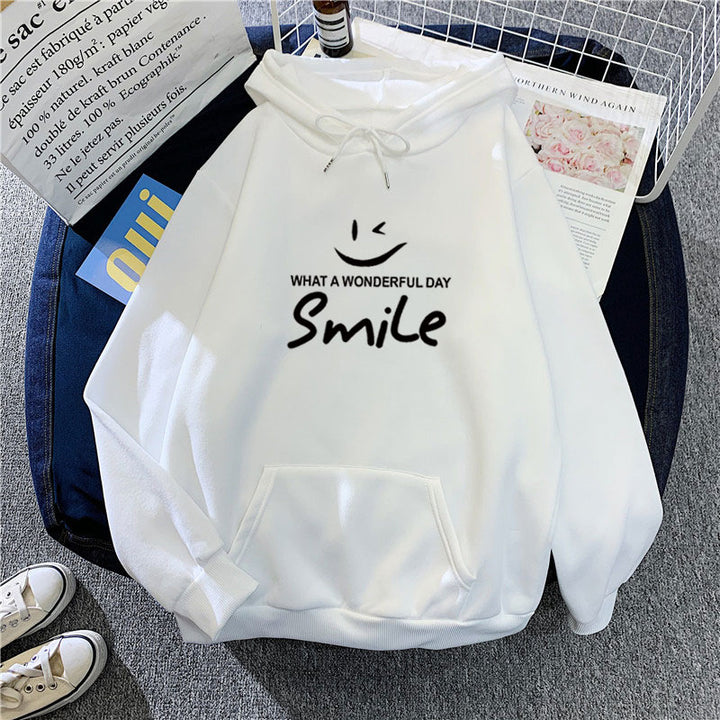 Dame hettegenser med gledelig smile-print Skjora