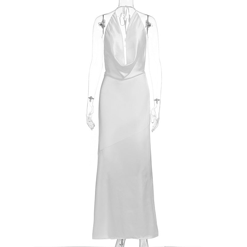 Damer elegant chiffon maxikjole med dyp ryggutskjæring og raffinert omslagsdesign Skjora