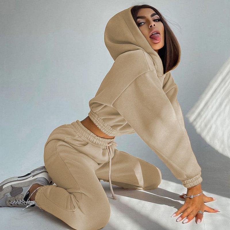 Damer stilige sweatshirt og komfortabel joggebukse sett Skjora
