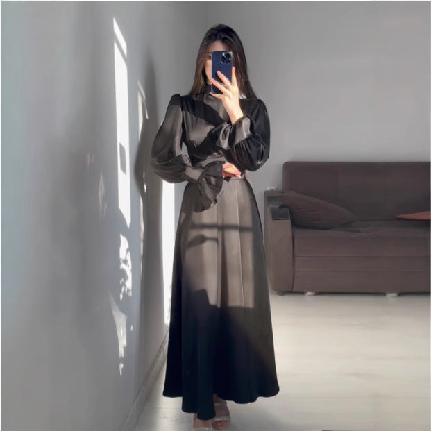 Kvinne maxi kjole med brede ermer og sofistikert snitt Skjora