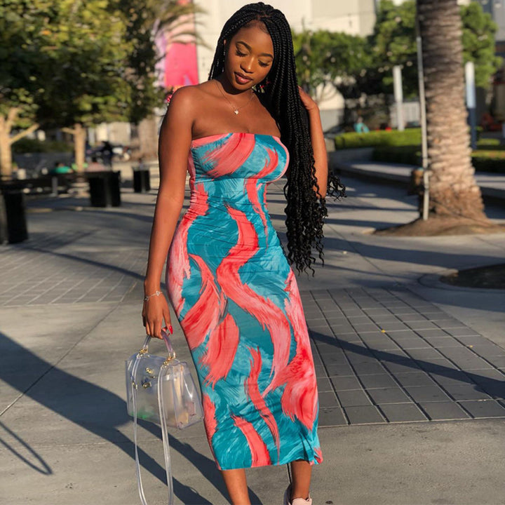 Dame figurnært maxikjole med bandeau-utsnitt og unik fargeovergang Skjora