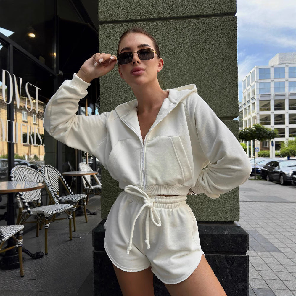 Kvinnes kortermet loungewear-sett med glidelås og elastisk midjebånd Skjora