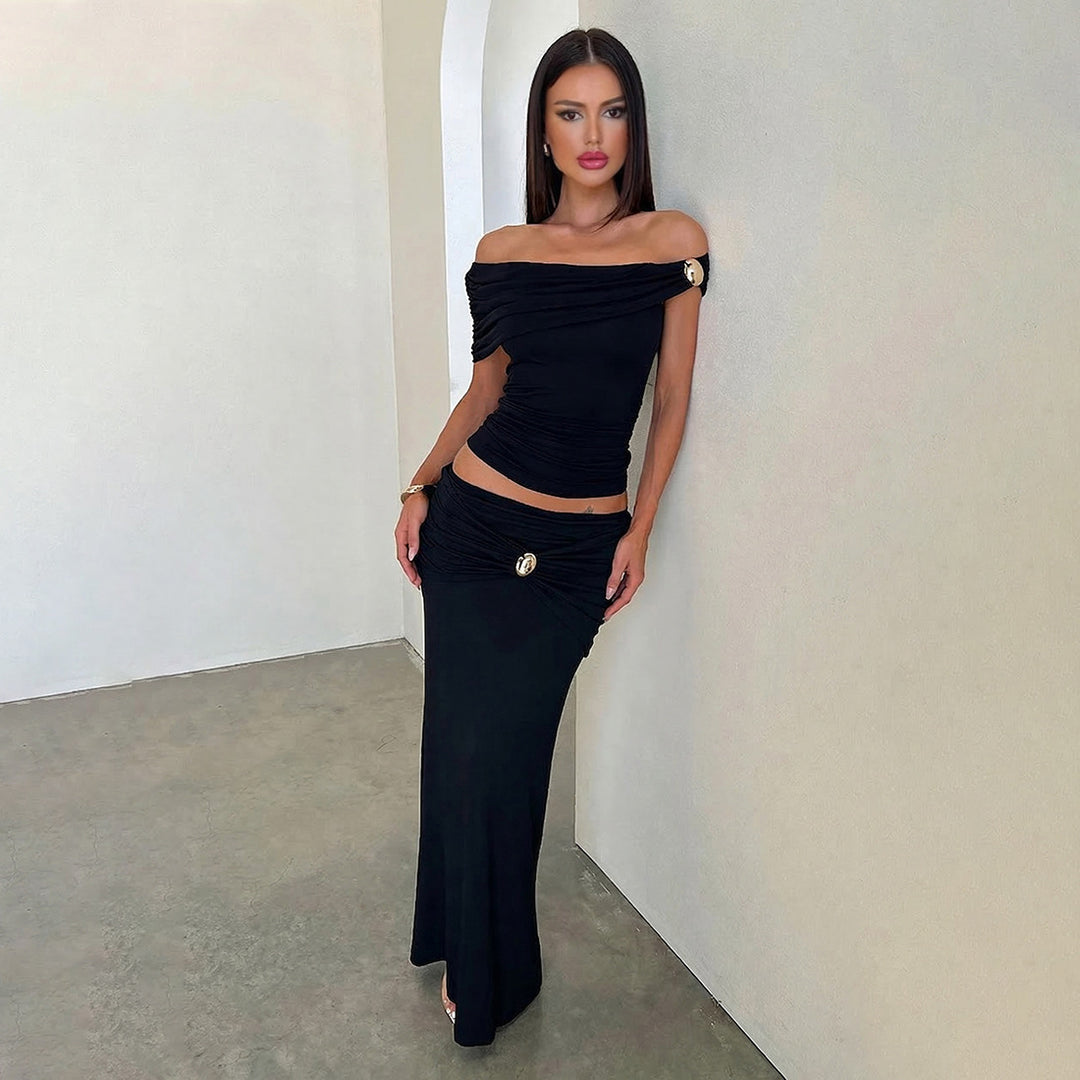 Damer Elegant Offshoulder Maxikjole med raffinerte rynkeeffekter Skjora