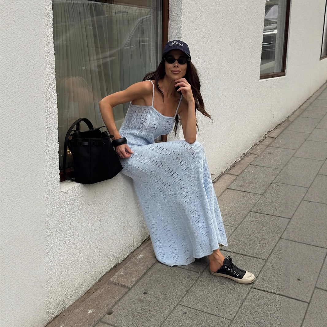 Kvinners heklet maksikjole med delikate stropper og elegant snitt Skjora