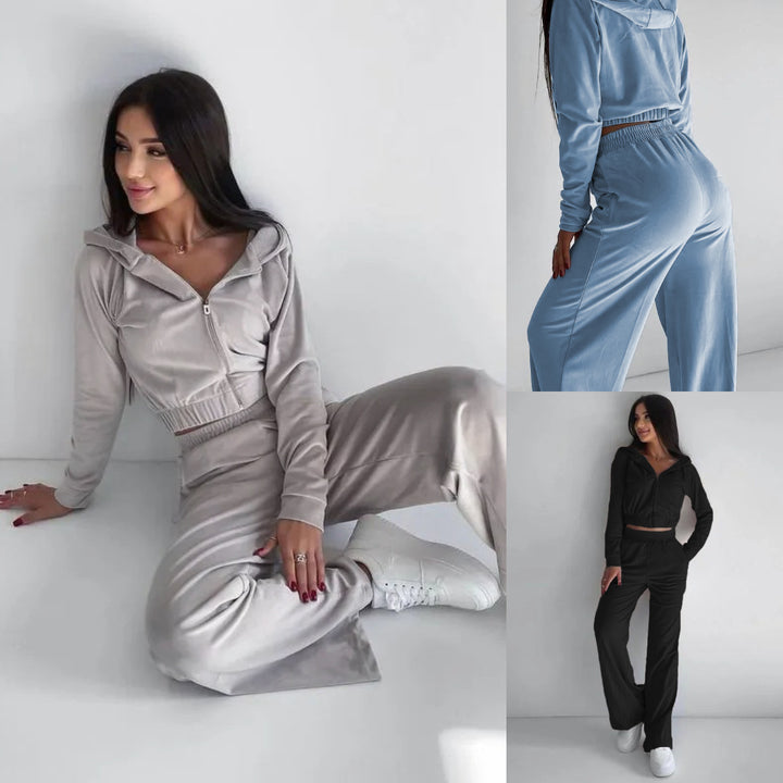 Kvinnelig sporty sett laget av myk fleece med cropped jakke og høye bukser Skjora